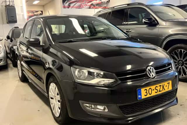 Volkswagen Polo (2012) thumbnail 1