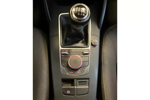 Audi A3 (2014) thumbnail 6