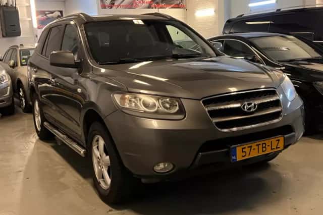 Hyundai Santa Fe (2006) thumbnail 1