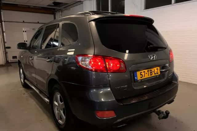 Hyundai Santa Fe (2006) thumbnail 2