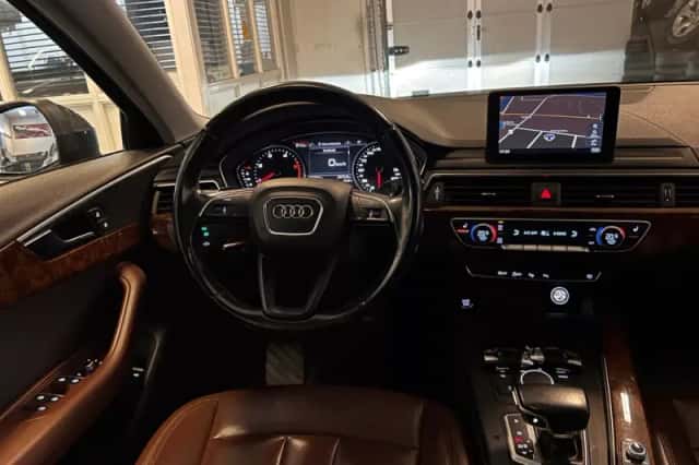 Audi A4 (2015) thumbnail 4