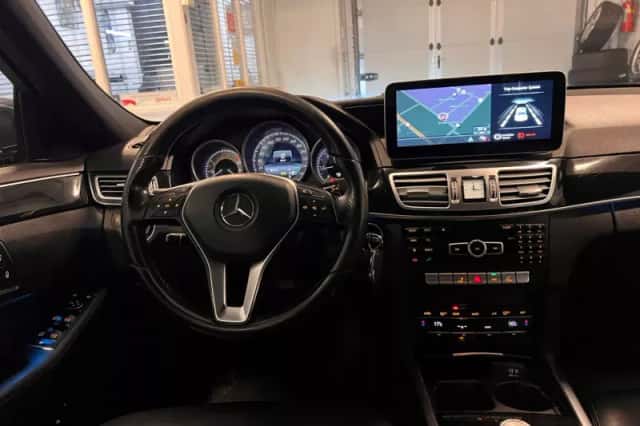 Mercedes-Benz E-Klasse (2013) thumbnail 4