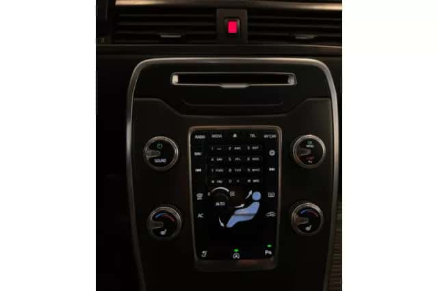 Volvo V70 (2017) thumbnail 5
