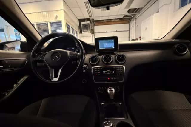 Mercedes-Benz A-Klasse (2014) thumbnail 3
