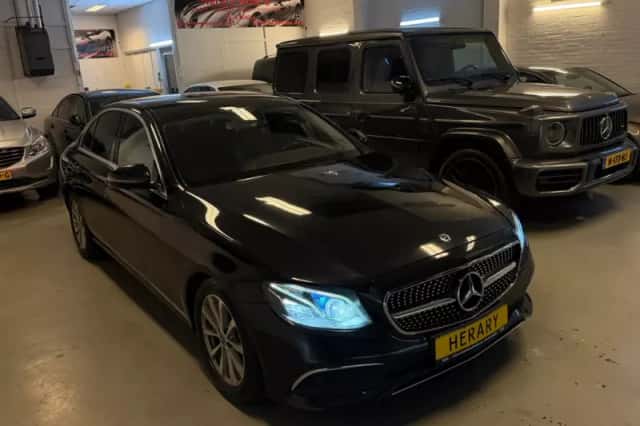 Mercedes-Benz E-Klasse (2019) thumbnail 1