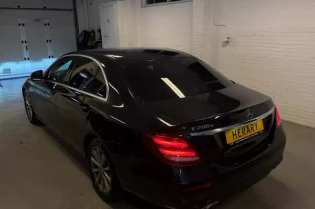 Mercedes-Benz E-Klasse (2019) thumbnail 2