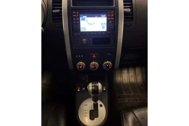 Nissan X-Trail (2013) thumbnail 5