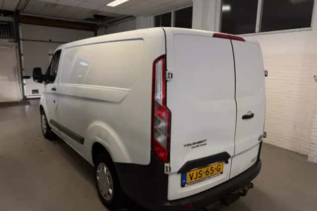 Ford Transit Custom (2016) thumbnail 2
