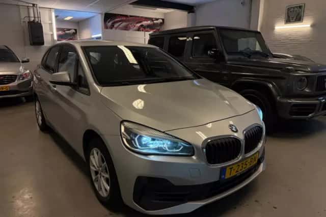 BMW 2-Serie Active Tourer (2018) thumbnail 1