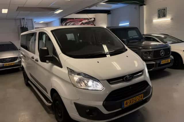 Ford Transit Custom (2014) thumbnail 1