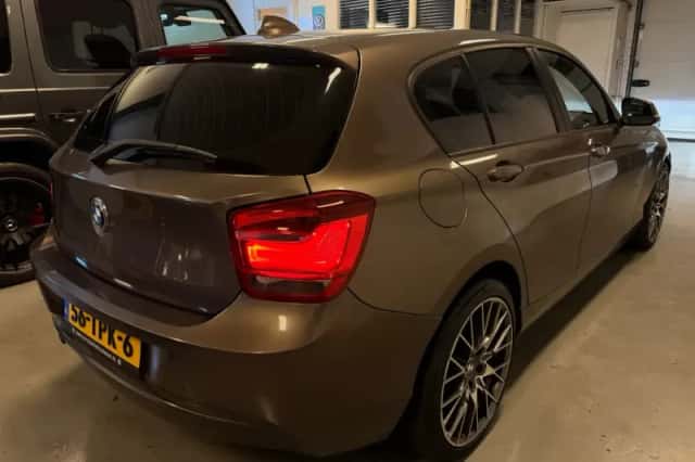 BMW 1-Serie (2012) thumbnail 2