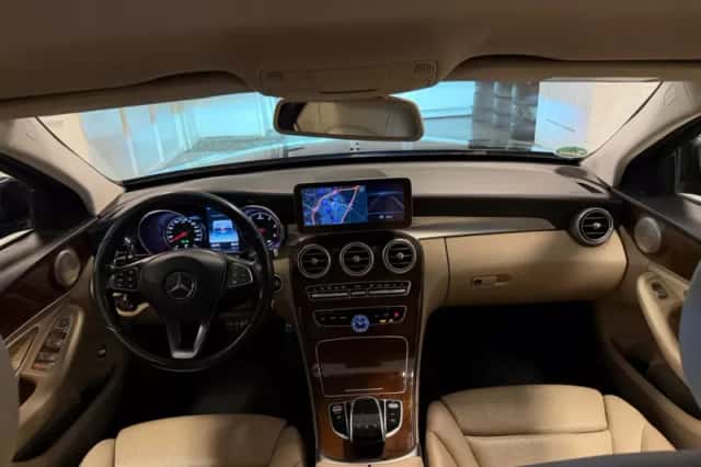 Mercedes-Benz C-Klasse (2014) thumbnail 3
