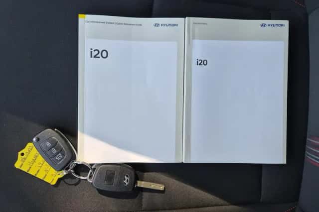 Hyundai i20 (2023) thumbnail 5