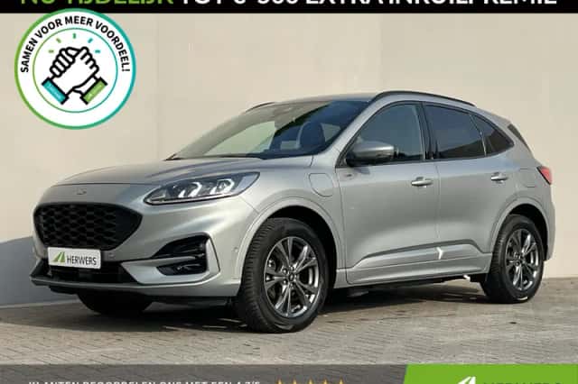 Ford Kuga (2022) thumbnail 1