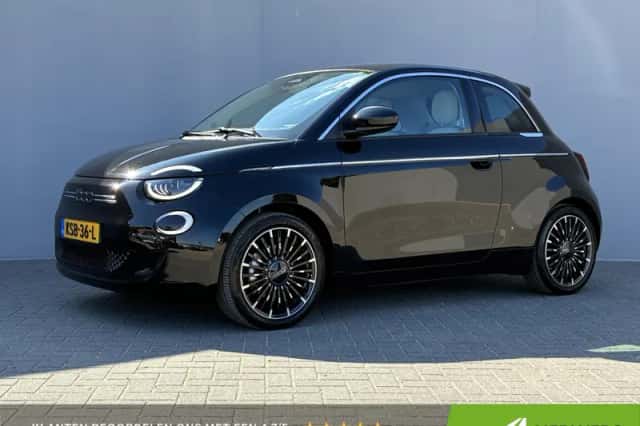 Fiat 500 (2024) thumbnail 1