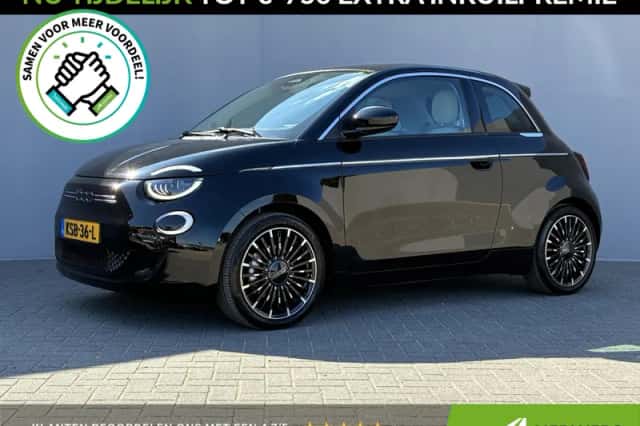 Fiat 500e (2024) thumbnail 1