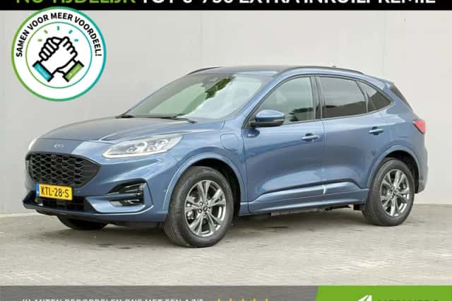 Ford Kuga (2023) thumbnail 1