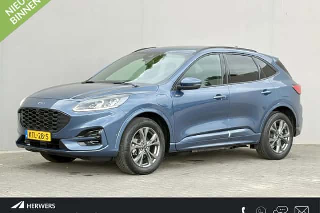 Ford Kuga (2023) thumbnail 1