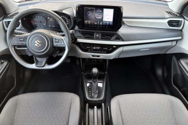 Suzuki Swift (2026) thumbnail 2
