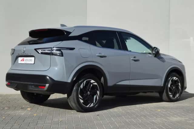 Nissan Qashqai (2024) thumbnail 3