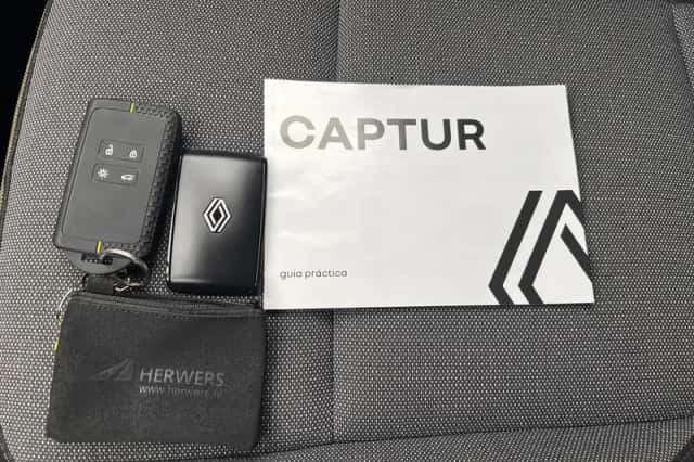 Renault Captur (2026) thumbnail 6