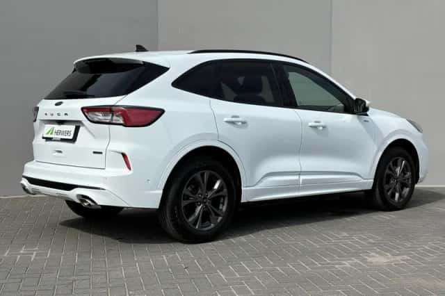 Ford Kuga (2023) thumbnail 3