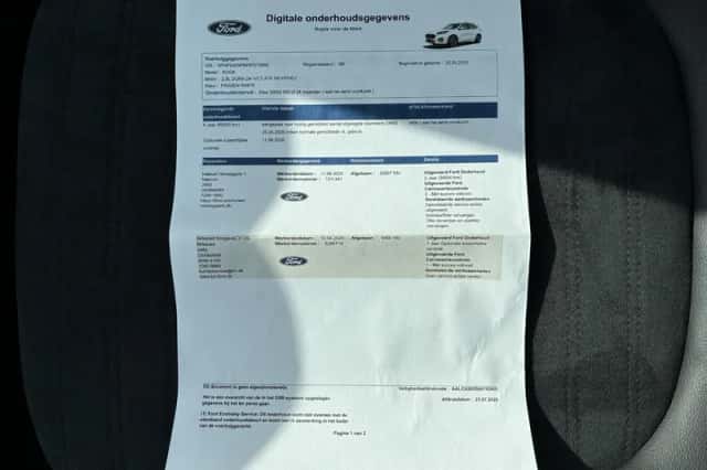 Ford Kuga (2023) thumbnail 5