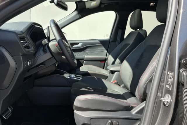Ford Kuga (2026) thumbnail 5