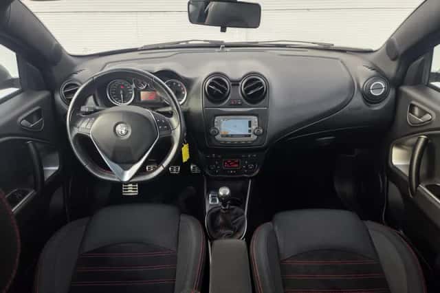 Alfa Romeo Mito (2018) thumbnail 2