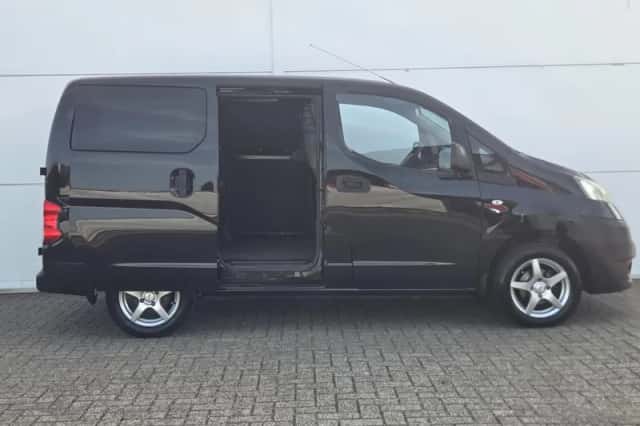 Nissan NV200 (2014) thumbnail 4