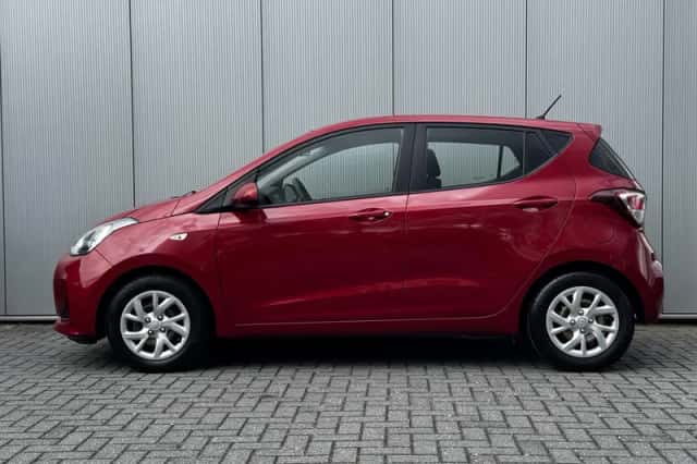 Hyundai i10 (2019) thumbnail 2
