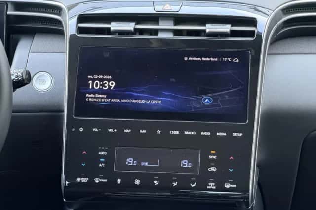 Hyundai Tucson (2023) thumbnail 4