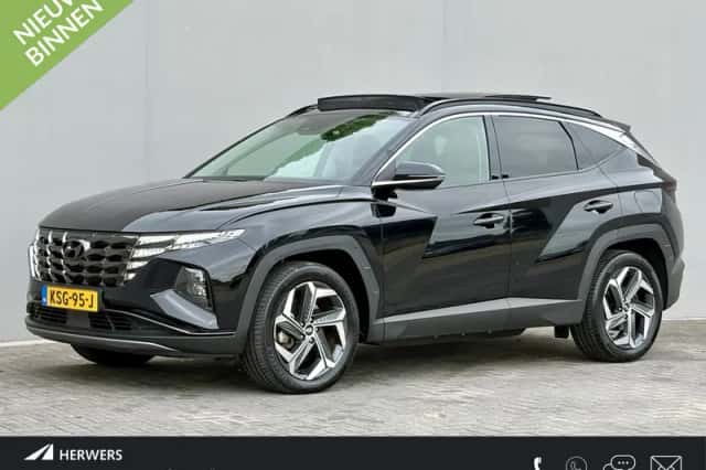Hyundai Tucson (2022) thumbnail 1