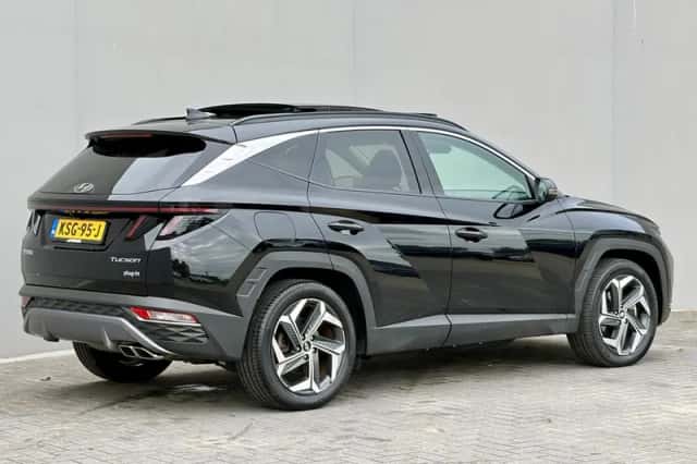 Hyundai Tucson (2022) thumbnail 3