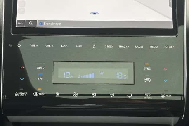 Hyundai Tucson (2022) thumbnail 5