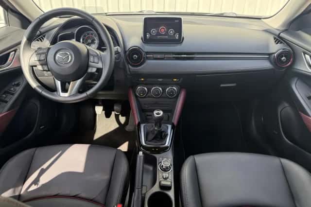 Mazda CX-3 (2015) thumbnail 2