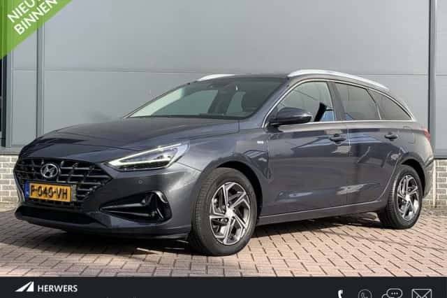 Hyundai i30 (2021) thumbnail 1