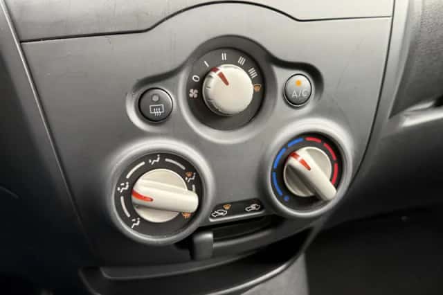Nissan Note (2014) thumbnail 4