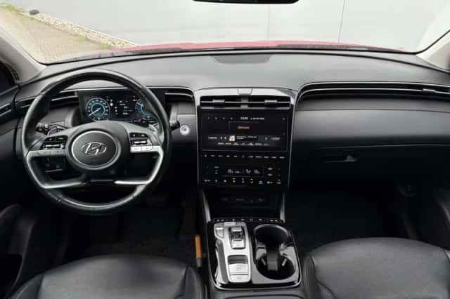 Hyundai Tucson (2021) thumbnail 2