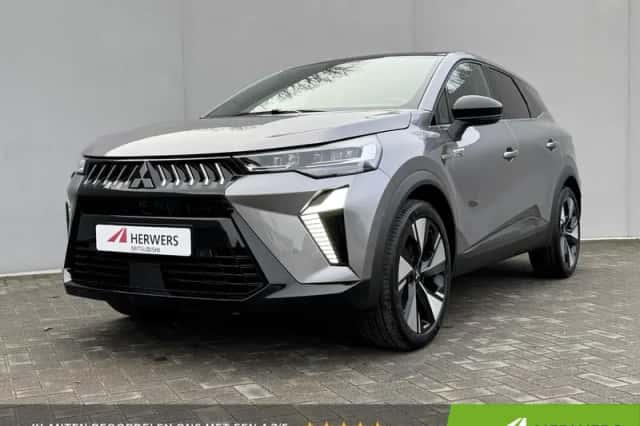 Mitsubishi Grandis (2025) thumbnail 1