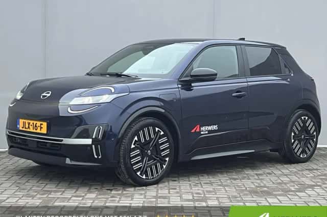 Nissan Micra (2025) thumbnail 1