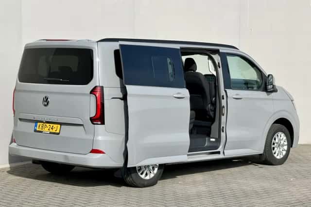 Volkswagen e-Transporter (2025) thumbnail 4