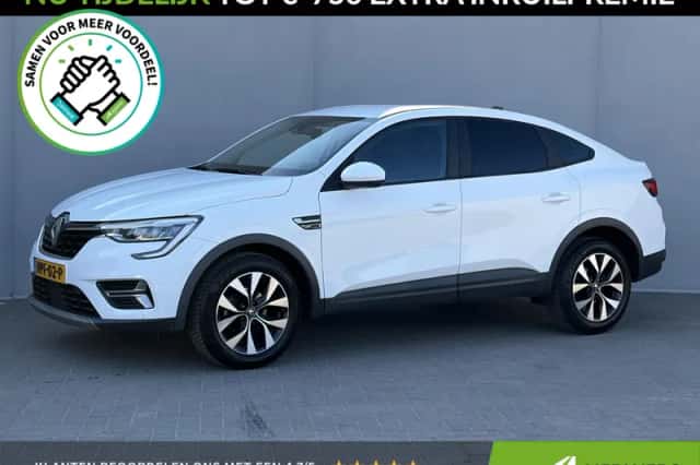 Renault Arkana (2022) thumbnail 1