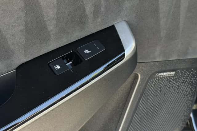 Kia EV6 (2024) thumbnail 5