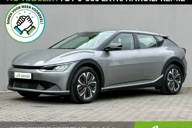 Kia EV6 (2025) thumbnail 1