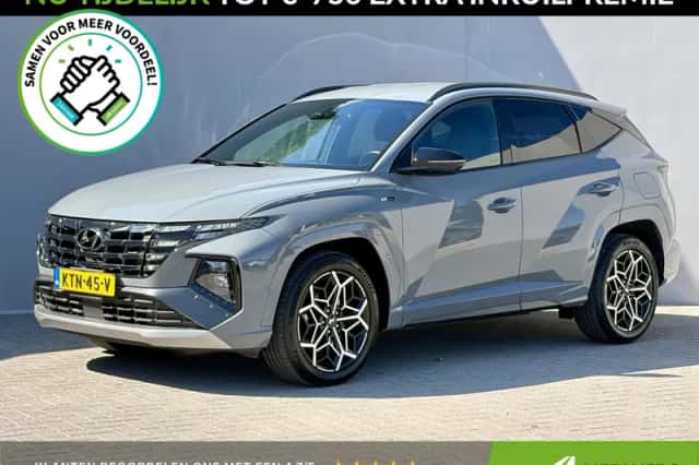 Hyundai Tucson (2023) thumbnail 1