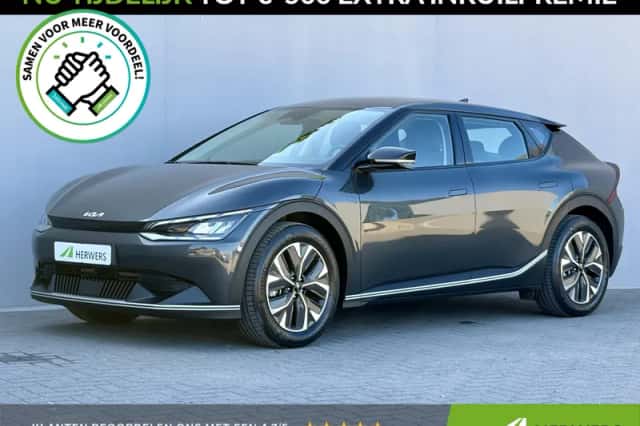 Kia EV6 (2025) thumbnail 1