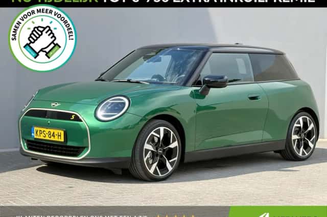 MINI Mini Electric (2024) thumbnail 1