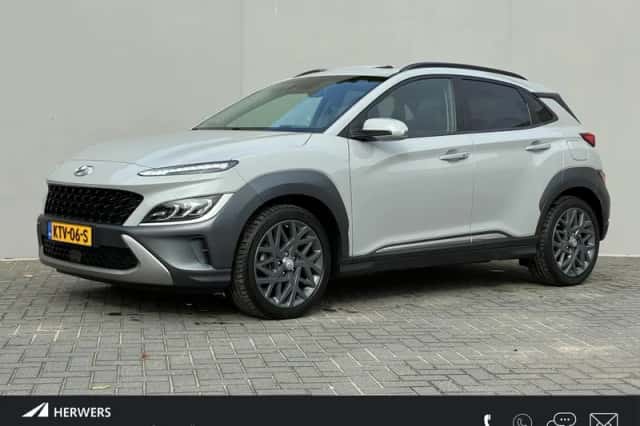 Hyundai Kona (2022) thumbnail 1