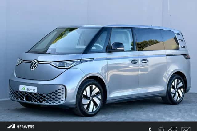 Volkswagen ID. Buzz (2024) thumbnail 1